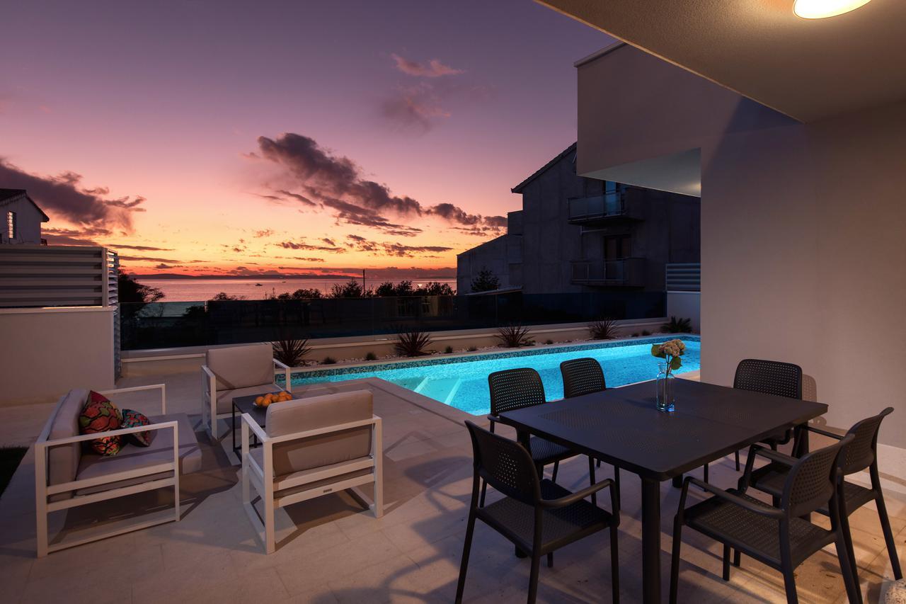 Luxury Villa Karla ポドストラナ エクステリア 写真